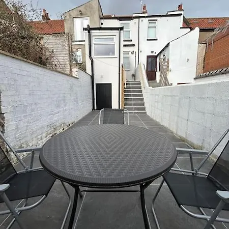 Rosy Bay Cottage Скарборо Экстерьер фото
