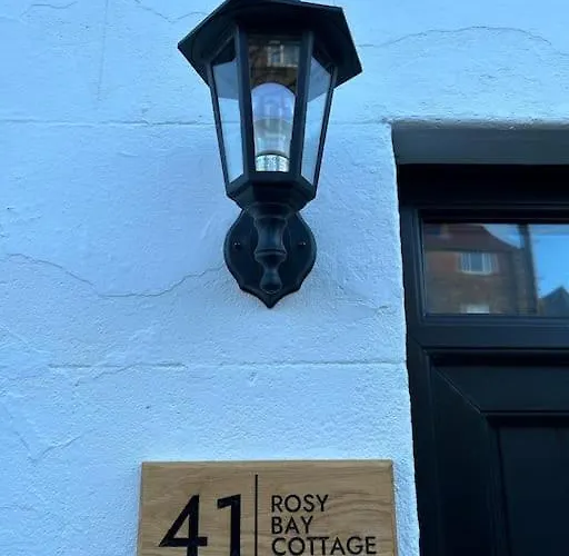 Rosy Bay Cottage